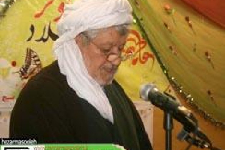 امام جمعه پاوه: حضرت فاطمه الگویی برای تمامی زنان است/حجاب شناسنامه زن مسلمان است 