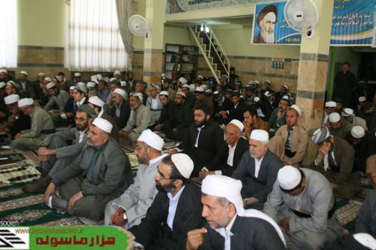 برگزاري گردهمایی ائمه جمعه و جماعات و مدرسان و طلاب مدارس علوم دینی اهل سنت استان کرمانشاه در پاوه