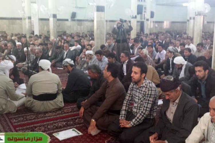 تصاویر اقامه اولین نماز جمعه با شکوه ماه مبارک رمضان در پاوه