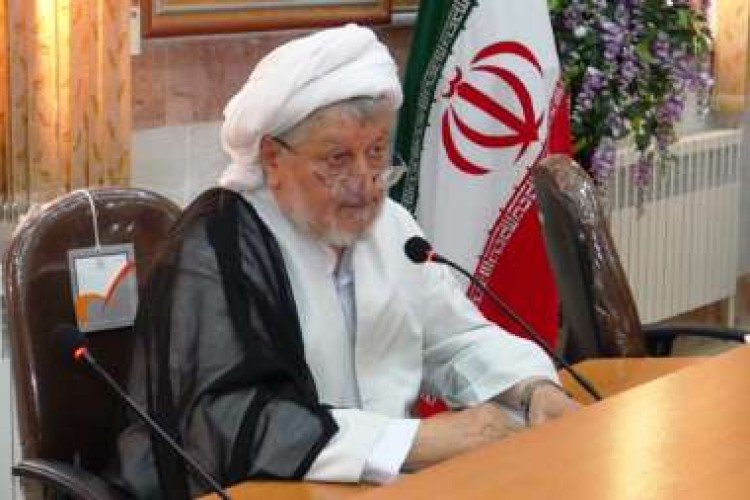 همایش زکات در پاوه برگزار شد