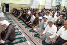 حضور گسترده مردم پاوه در مساجد