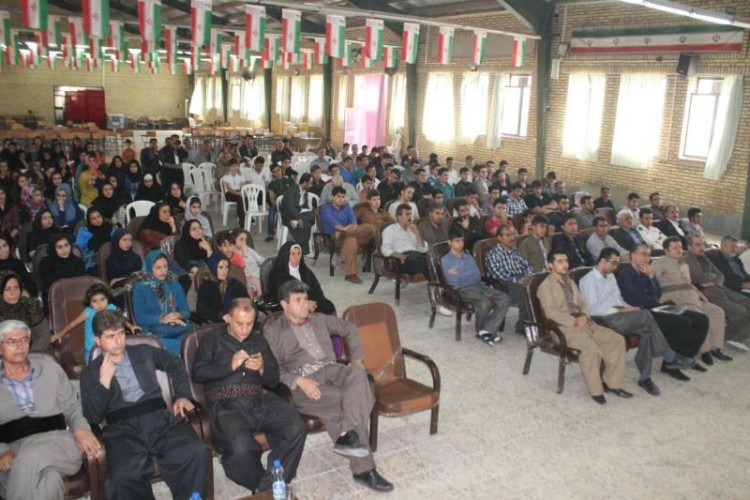 مراسم تجليل از برترين هاي كنكور سال 94 در شهرستان پاوه برگزار شد