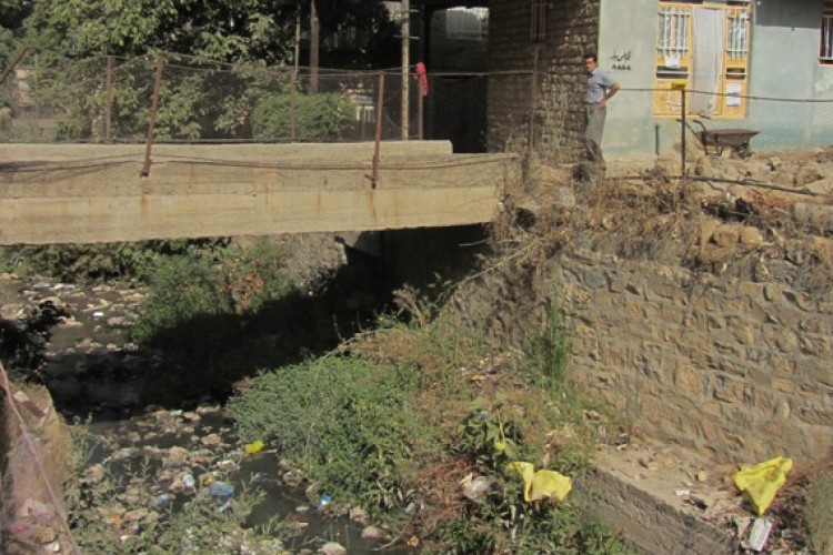 نفس کشیدن درهوای پاکم آرزوست…/نامه ی ساکنان همجواررودخانه ی خانقاه به مسئولین بهداشت شهرستان پاوه