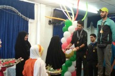 كسب سه نشان درخشان توسط دانشجوي پاوه اي در مسابقات شنا