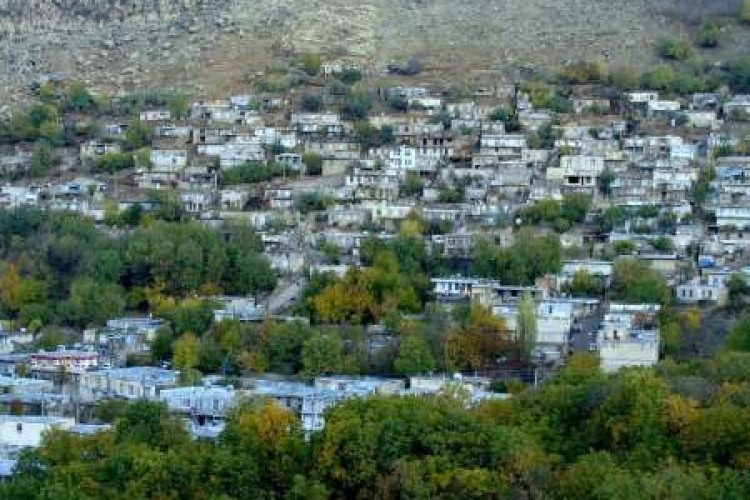 شمشیر در سوگ تشنگی شارا