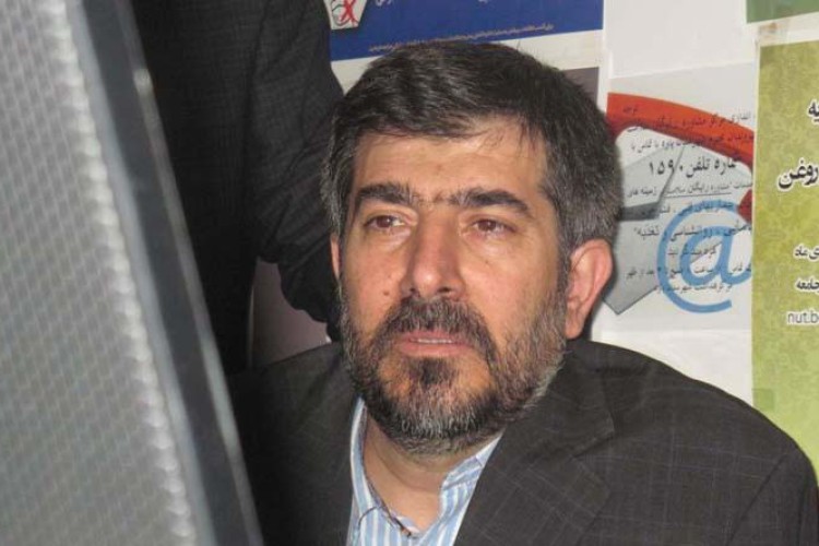 بازديد معاون وزير بهداشت و رييس سازمان غذا و دارو از طرح بنياد بركت تل در شهرستان پاوه