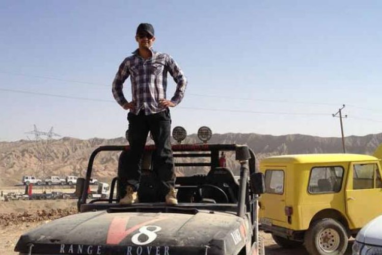 زکریا بهرام میرزایی موفق به كسب مقام دوم مسابقات اتومبیلرانی آفرود کشور شد/اظهار نارضايتي اين ورزشكار از برگزاري مسابقات