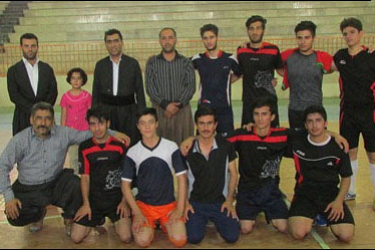 برگزاري مسابقات فوتسال نوجوانان استان كرمانشاه به ميزباني پاوه