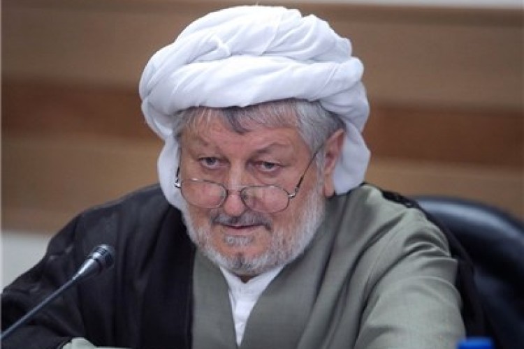 امام جمعه پاوه: رخداد تلخ منا ، عدم کفایت آل سعود در اداره امور حج را برای همگان آشکار کرد