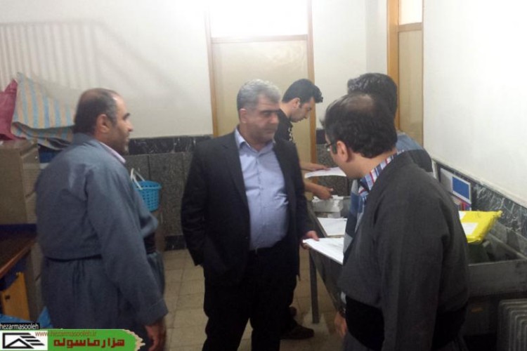 فرماندار: امروز خدمات گوناگوني توسط اداره پست با كمترين زمان ممكن انجام مي گيرد