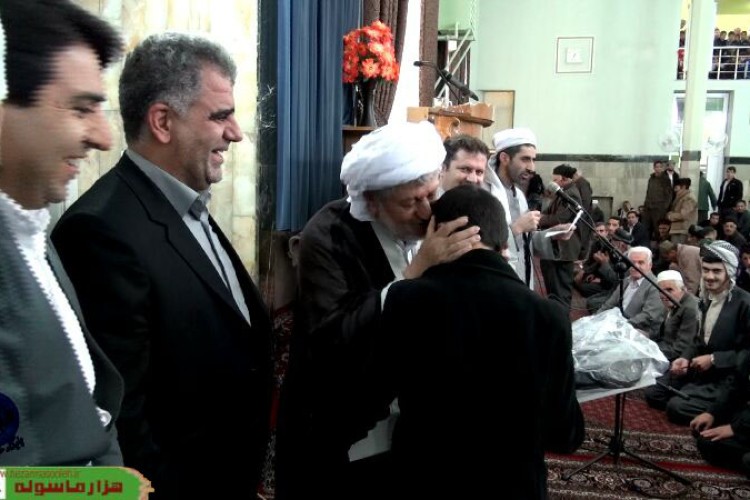 تجلیل از ورزشکاران قهرمان ملی پاوه در مسجد جامع این شهر +تصاویر