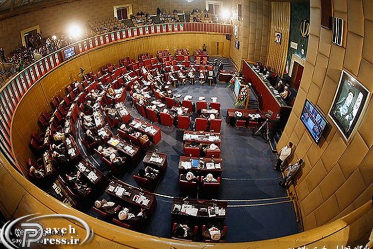 منتخب اهل سنت غرب کشور در مجلس خبرگان رهبری چه کسی خواهد بود؟