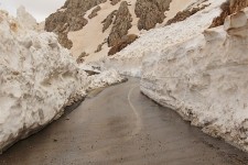 محور ارتباطی پاوه-مریوان در گردنه تته بازگشایی شد/تا شروع مجدد بارش ها، تردد با زنجیر چرخ امکان پذیر است