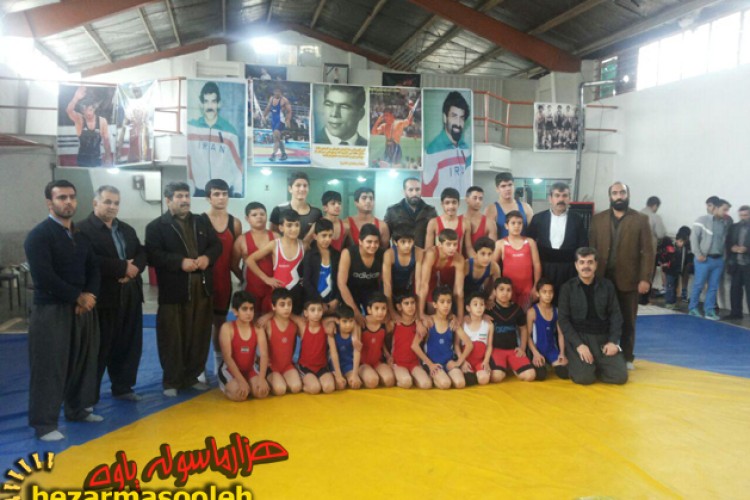 برتری کشتی گیران شهرستان پاوه بر کشتی گیران شهدای حیدری طیب کرمانشاه