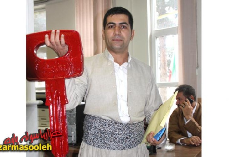 خرمي هم با كليد آمد/شمار داوطلبان انتخابات مجلس دهم به 29 نفر رسیدند