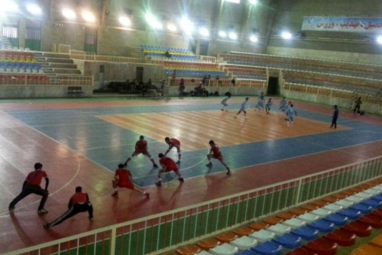 یک پیروزی و یک شکست در مسابقات فوتسال لیگ برتر استان توسط نمایندگان پاوه