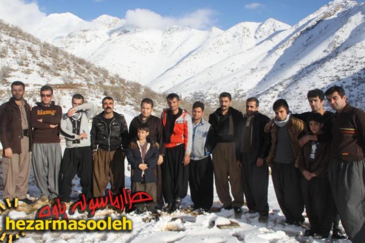 لزوم احداث یک پیست اتومبیل رانی در شهرستان پاوه/وقتی که علاقه مندان به اتومبیل رانی تا ارتفاعات شاهو با اتومبیل صعود می کنند+تصاویر