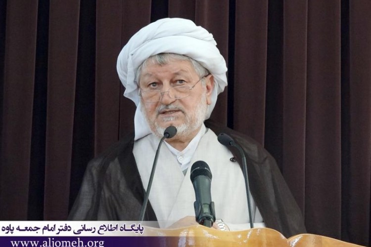 امام جمعه پاوه:دولت، تلاش خود را معطوف به حل مشکلات جامعه نماید/ نقش محوری مقام معظم رهبری، در مقاومت ملت سرافراز ایران در توافق هسته ای مثال زدنی است