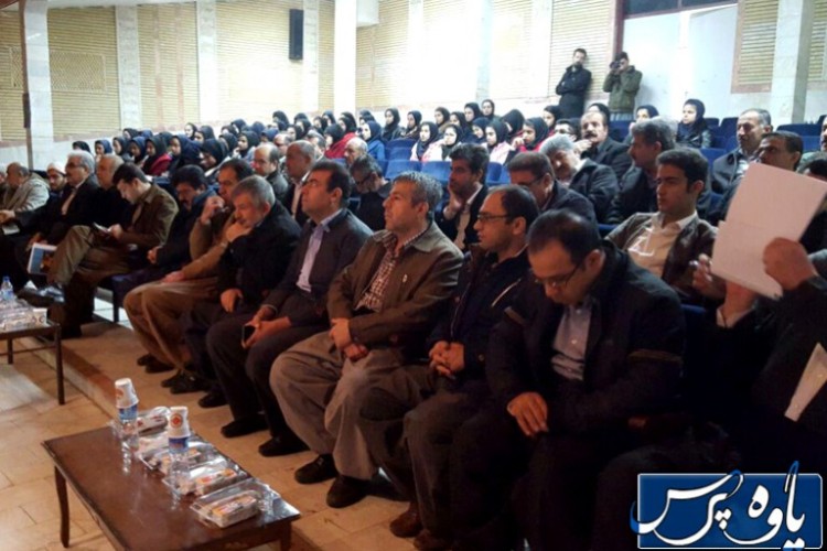 اولين برنامه نشست كتابخواني در شهرستان پاوه برگزار شد