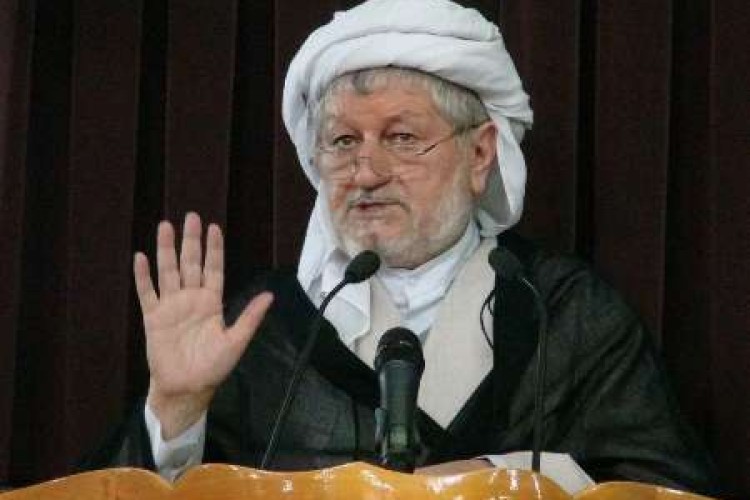 امام جمعه پاوه: رسالت علما در شرایط کنونی بسیار سنگین است