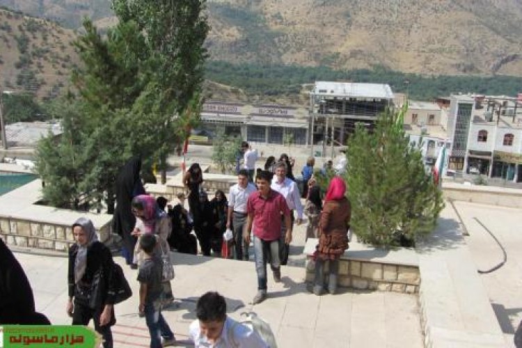 نگاهی به یادمان شهدای پاوه/مکان زیارتی در این شهرستان