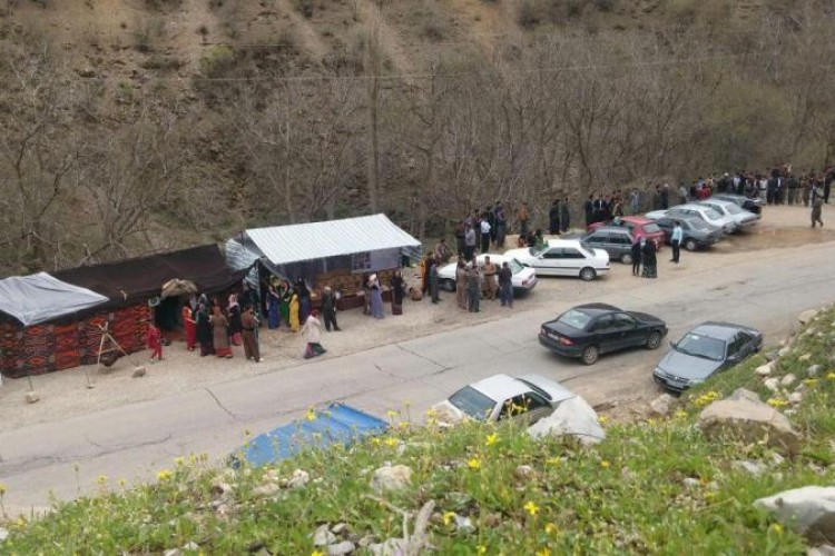 روستای ساتیاری،با برپایی طرح اکوکمپ، یک مقصد گردشگری برای مسافران است /برپایی سیاه چادر و استقبال از مسافران تا اواسط خرداد ماه در این روستا