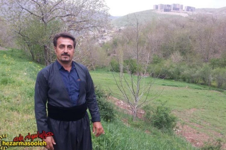 تجلی اقتصاد مقاومتی در کاشت یک هکتاری زعفران توسط کارآفرین برتر پاوه