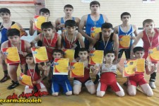 تقدیر و تشکر هیئت کشتی پاوه در همکاری مردم در برگزاری مسابقات چند جانبه کشتی یادوآره مرحوم باباخاص