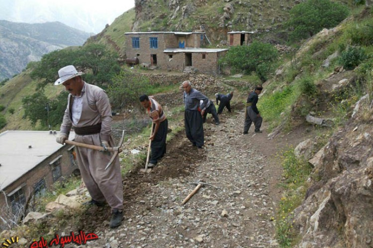 گامی دگردرراستای توسعه وآبادانی روستای نجاردرروز کارگر/ناصح مرادی