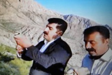 آزاد کردن کبک ها وشکستن قفس توسط دو شکارچی در روستای شمشیر+فیلم