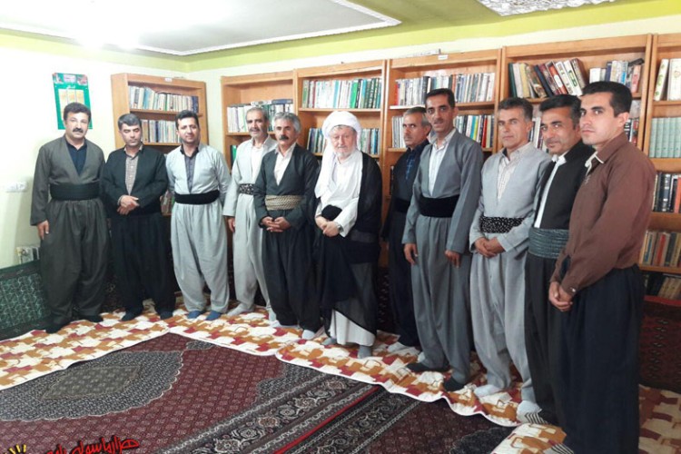 دیدار اعضای جمعیت پیشگیری از اعتیاد پاوه با امام جمعه این شهر