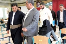 بازدید نماینده مردم اورامانات از حوزه برگزاری آزمون سراسری 95 در پاوه