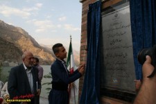 بهره برداری از پروژه سد داریان به صورت ویدیو پروژکتور توسط رئیس جمهور