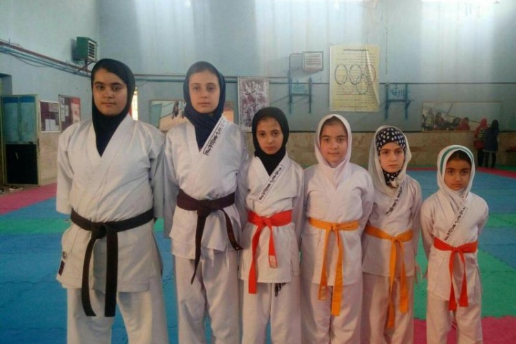 کسب مقام های مختلف در مسابقات استانی کاراته بانوان، توسط ورزشکاران پاوه ای