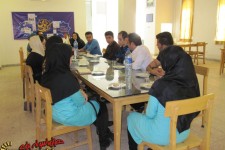  پنجمین نشست کتابخوان کتابخانه عمومی وحدت پاوه برگزار شد