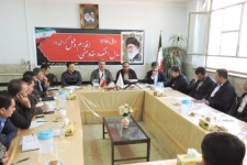 مسئولین ادارات نهایت تلاش خود را در جذب بیسوادان تا ریشه کنی بیسوادی در شهرستان بکار گیرند /قول مساعدت یک میلیارد ریالی فرماندار پاوه به آموزش وپرورش این شهر