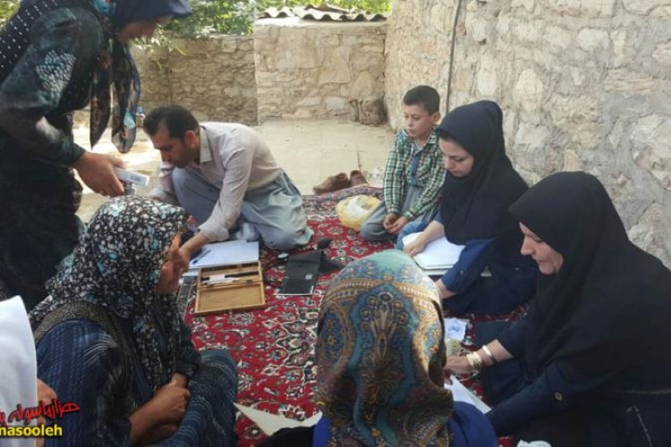 ارائه خدمات بهداشتی و پزشک رسانی به عشایر باینگان پاوه