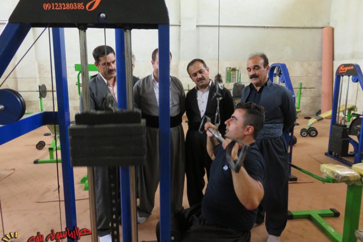اهداء تجهیزات باشگاه بدنسازی توسط یک جوان خیّر به آموزش و پرورش نوسود/راه اندازی تنها باشگاه ورزشی نوسود 