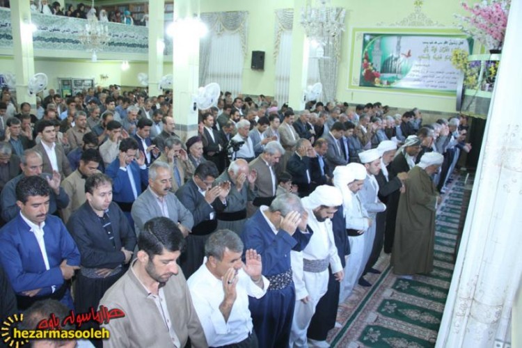 نماز عید قربان در پاوه همزمان با سراسر کشور صبح امروز اقامه شد