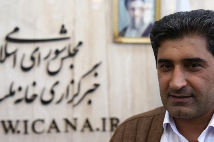 اطلاع‌رسانی درخصوص جاذبه‌های توریستی کشور با ضعف جدی روبروست/بزرگترین غار آبی آسیا برای گردشگران ناشناخته است