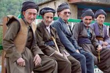 اولين همايش فرهنگي هنري نكوداشت مقام و جايگاه سالمندان پاوه برگزار می شود 