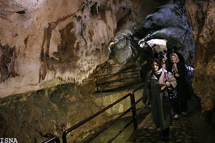 بازدید بیش از 90 هزار گردشگر از غار قوری‌قلعه