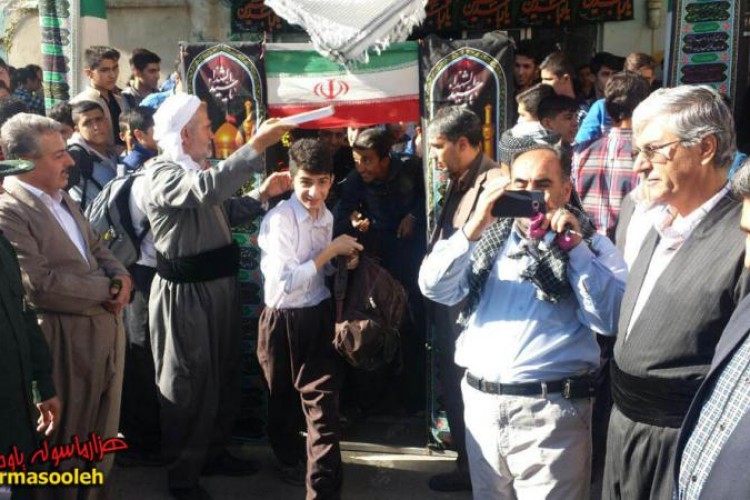 بیش از 350 دانش آموز پاوه ای به مناطق عملیاتی مرصاد وبازی دراز اعزام شدند