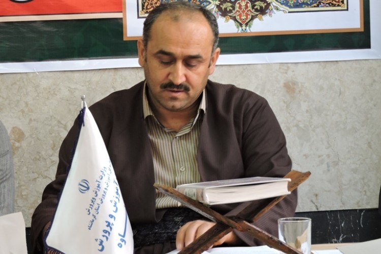 مساعدت 35 میلیون ریالی یکی از خیرین به دبیرستان دوره اول سرکران