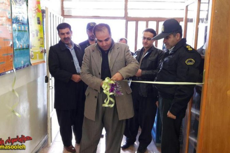 افتتاح نمایشگاه کتاب به مناسبت هفته بسیج در کتابخانه عمومی قدس نوسود+تصاویر