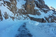 شهریاری خبر داد: مسیر گردنه تته به مریوان تا اطلاع ثانوی مسدود شد