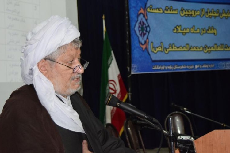 ماموستا قادری در همایش تجلیل از مروجین وقف : قطعاً خروجی دشمنی آمریکایی ها به نفع ملت ایران خواهد بود