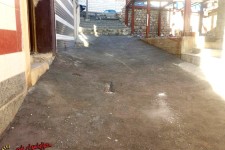 اقدام خودجوش اهالی کوچه شهید مجید محمودی در بهسازی و مسطح نمودن این کوچه/وقتی که شهرداری بی تفاوت است