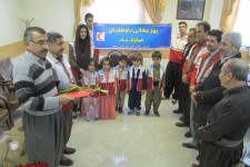 بمناسبت روز جهانی داوطلبان هلال احمر، از تعدادی از داوطلبان نمونه هلال احمر پاوه  تقدیر شد+تصاویر