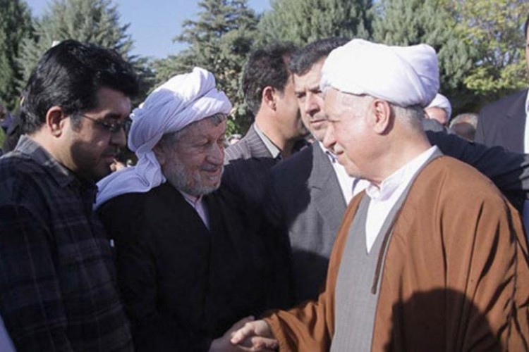 ماموستا قادری ارتحال آیت الله هاشمی رفسنجانی را تسلیت گفتند 